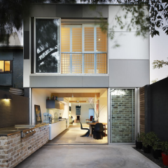 Marsh Cashman Koolhoos Architects for MG House