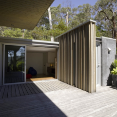 Peter-Woolard_Studio-101-Architects-for-Beach-House-_-Lorne-8